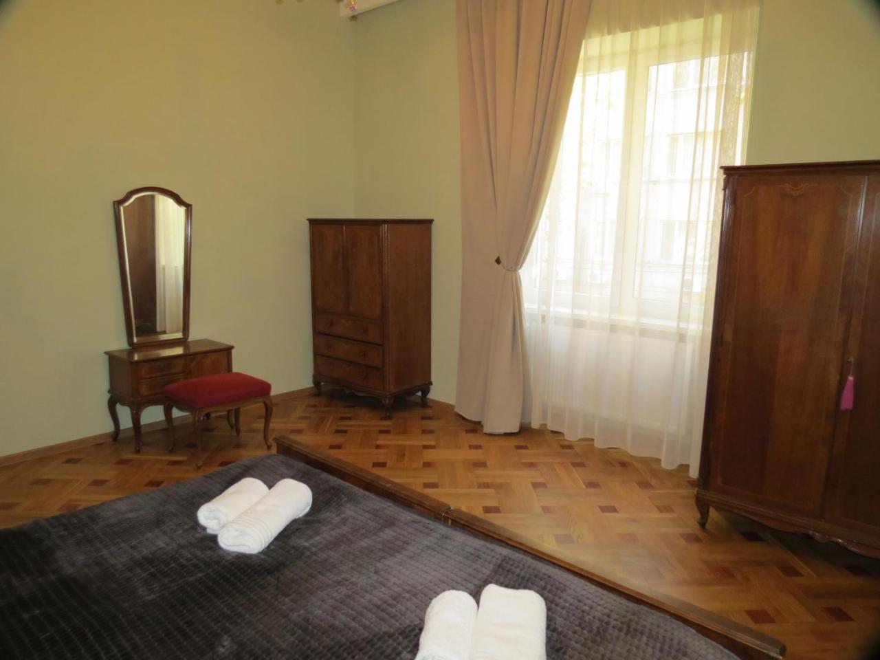 Three Rooms Apartment Tiflis Exterior foto