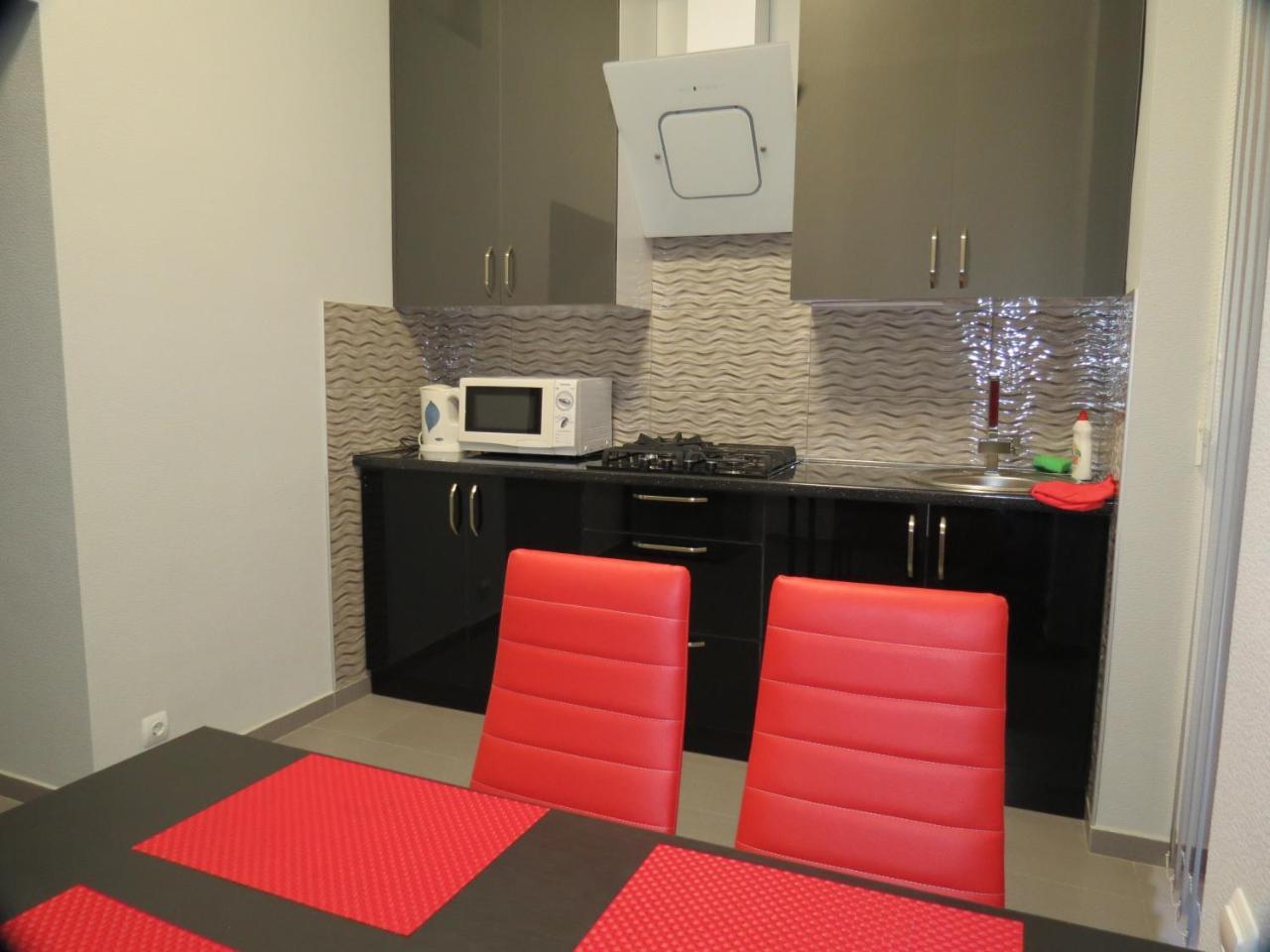 Three Rooms Apartment Tiflis Exterior foto